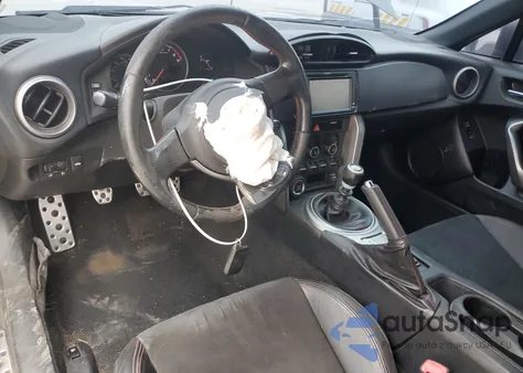 2014 Subaru Brz 2.0 Limited z USA, uszkodzony, nr VIN JF1ZCAC19E9604812